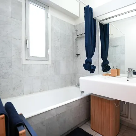 15 Apartment